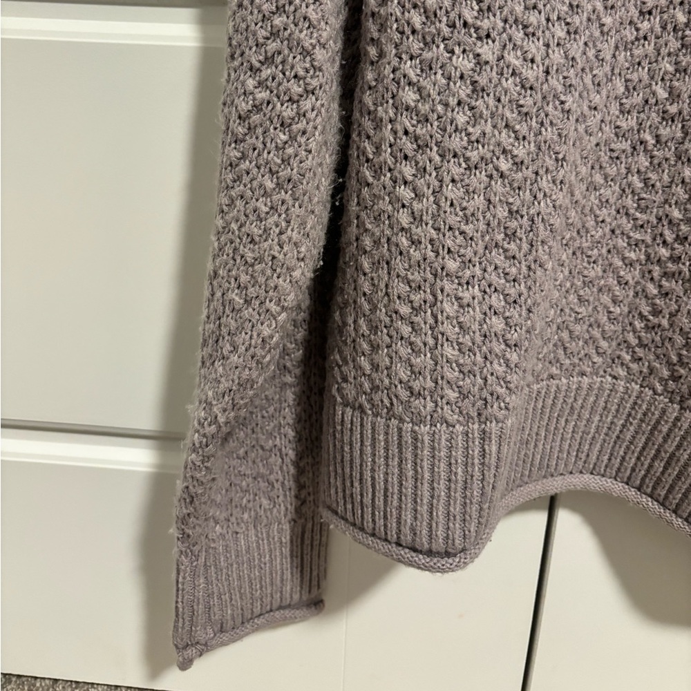 ✨ SWEATER ✨ - Picture 4 of 6